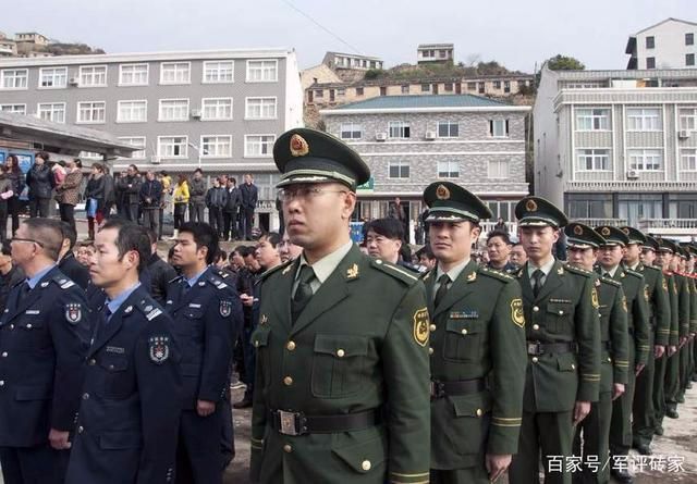 警備區(qū)權(quán)力詳解，究竟權(quán)力大小如何？，警備區(qū)權(quán)力深度解析，權(quán)力范圍與大小揭秘