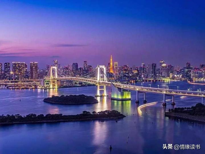 澳門正版精準(zhǔn)預(yù)測，探索未來彩票行業(yè)的機遇與挑戰(zhàn)，澳門正版預(yù)測揭秘彩票行業(yè)未來機遇與挑戰(zhàn)