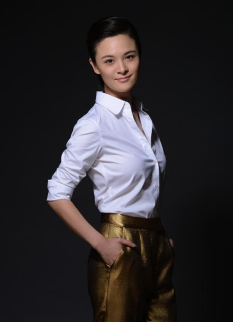 陳思斯個人資料，探索明星的璀璨人生，陳思斯，璀璨人生的探索之旅