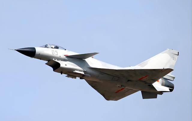 殲-10D交付中國，揭示其重要性及未來展望，殲-10D交付中國，揭示其戰(zhàn)略意義及未來展望