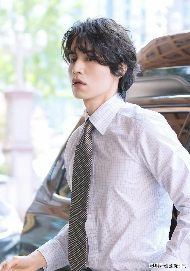 李東旭個人資料，深度解析，李東旭個人資料深度解析，揭秘他的故事與成就