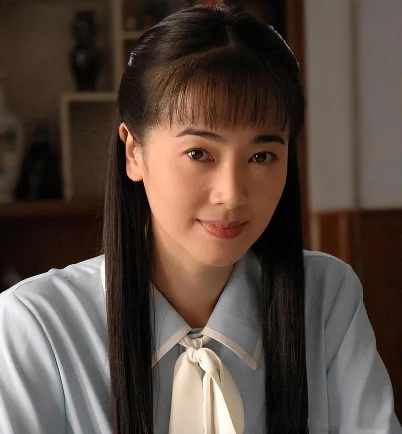 左小青最經(jīng)典的電視劇，演技與角色的完美結(jié)合，左小青經(jīng)典電視劇，演技與角色的完美融合