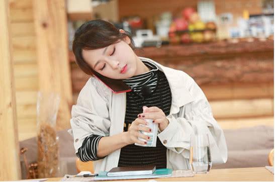 演員王珂為何不溫不火？——深度解析其演藝之路，演員王珂演藝之路解析，為何未能大紅大紫？深度探究其演藝生涯。