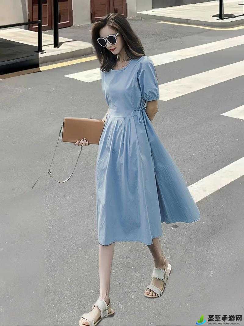 男朋友想讓我穿裙子，我應(yīng)該穿嗎？——全面解析個人選擇與自我表達的重要性，個人選擇與自我表達的重要性，是否應(yīng)該穿裙子，取決于你的決定！