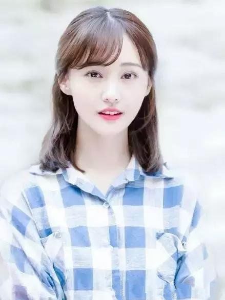 鄭爽最新照片曝光，2024年的風(fēng)采依舊迷人，鄭爽最新照片曝光，2024年風(fēng)采依舊迷人亮眼