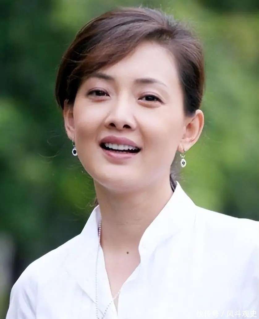 牛莉個(gè)人資料及老公身份揭秘，牛莉個(gè)人資料和老公身份大揭秘