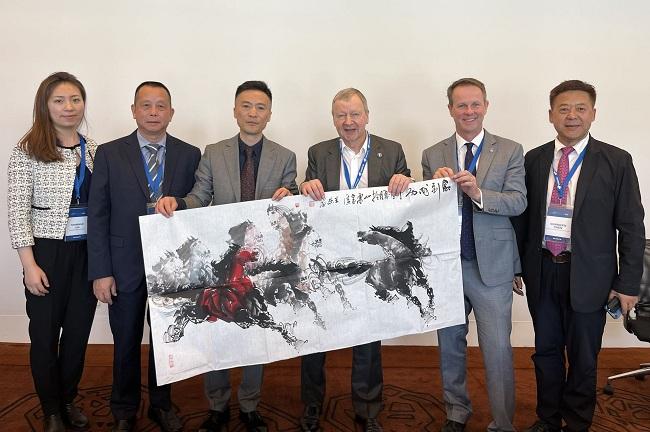 未來(lái)之門(mén)，2025年香港資料大全，未來(lái)之門(mén)，2025年香港全景概覽