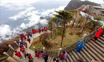 峨眉山幾月份去最好，探索最佳旅行時(shí)間，峨眉山最佳旅行時(shí)間探索，幾月份去最好？