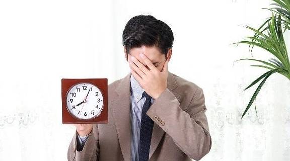 男人多久算正常時間——探究男性性行為持續(xù)時間之謎，男性性行為持續(xù)時間之謎，正常時間范圍探究