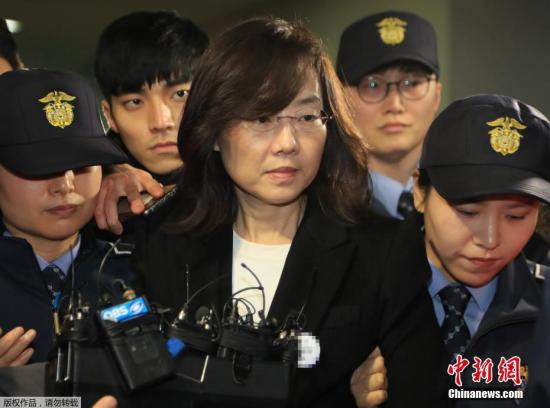 新澳門2025年資料大全官家婆，探索未來(lái)的奧秘與機(jī)遇，澳門未來(lái)展望，揭秘機(jī)遇與奧秘的2025年資料大全官家婆