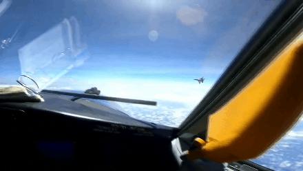 殲16百度百科，深度解析中國新一代多用途戰(zhàn)斗機(jī)，深度解析，中國新一代多用途戰(zhàn)斗機(jī)殲-16的百科全書介紹