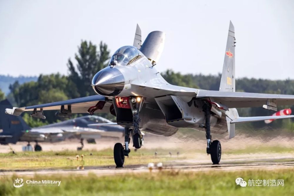殲-11B戰(zhàn)斗機(jī)參數(shù)詳解，殲-11B戰(zhàn)斗機(jī)性能參數(shù)全面解析